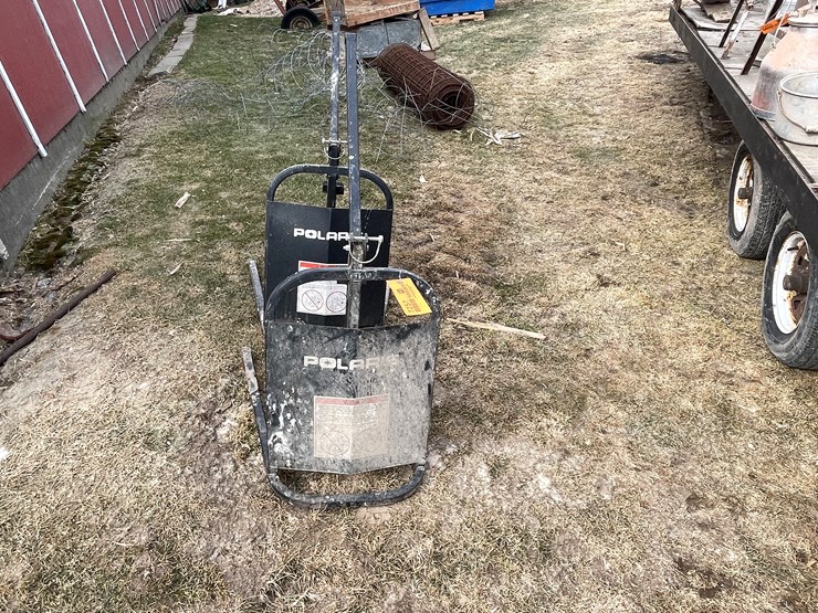 #7257-•-(2)-polaris-snowmobile-jack-stands-image-2