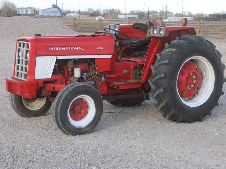 international-454-image-2