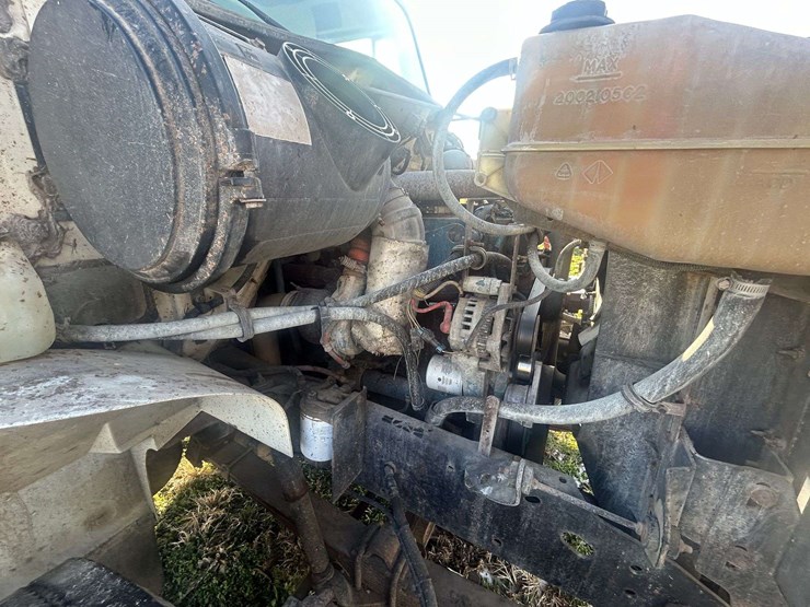 1999-international-4700-image-19