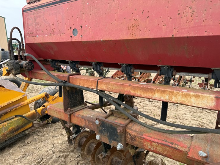 #41257-•-h&s-manufacturing-ls1440-levee-plow-w/-best-seeder-image-30