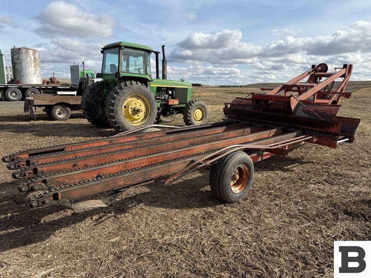 hesston-38-bale-feeder---davenport,-wa-image-4