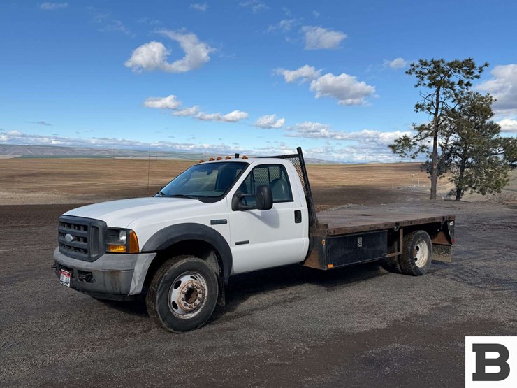 2006-ford-f550-image-1