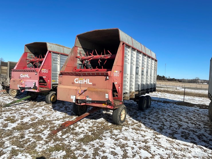 gehl-980-image-1