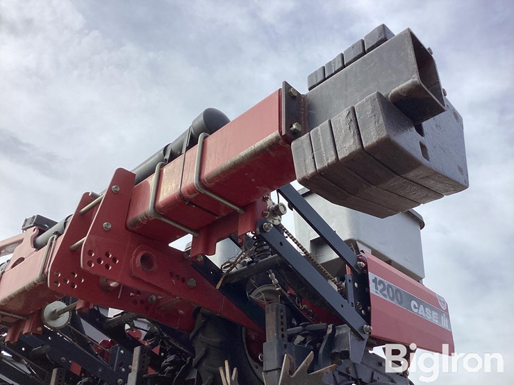 case-ih-1200-image-17