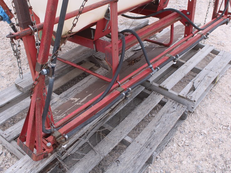 #2094-•-3-point-sprayer-with-200-gallon-tank-image-10