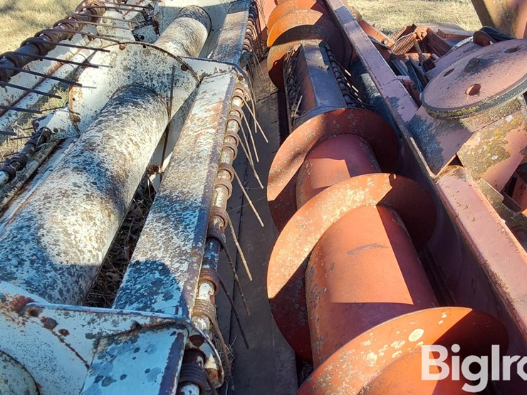 hesston-1014-image-15