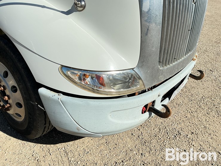 2006-international-8600-image-12