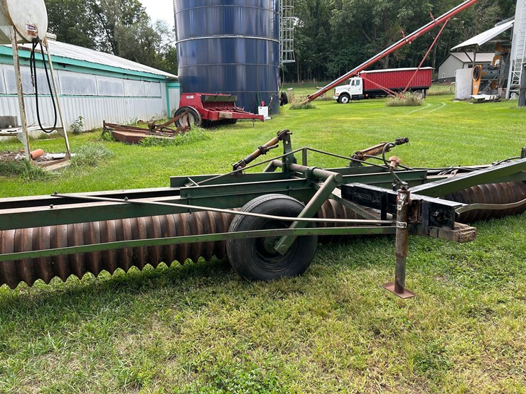 brillion-16’-solid-packer-image-1