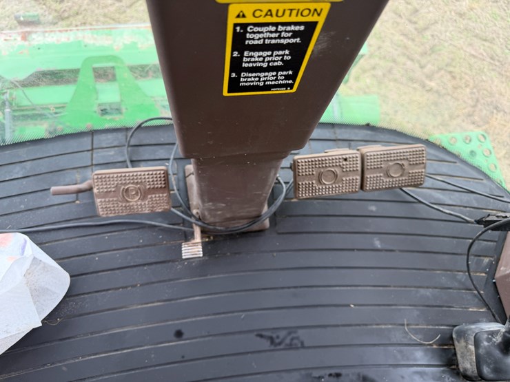 2009-john-deere-9670-sts-image-97