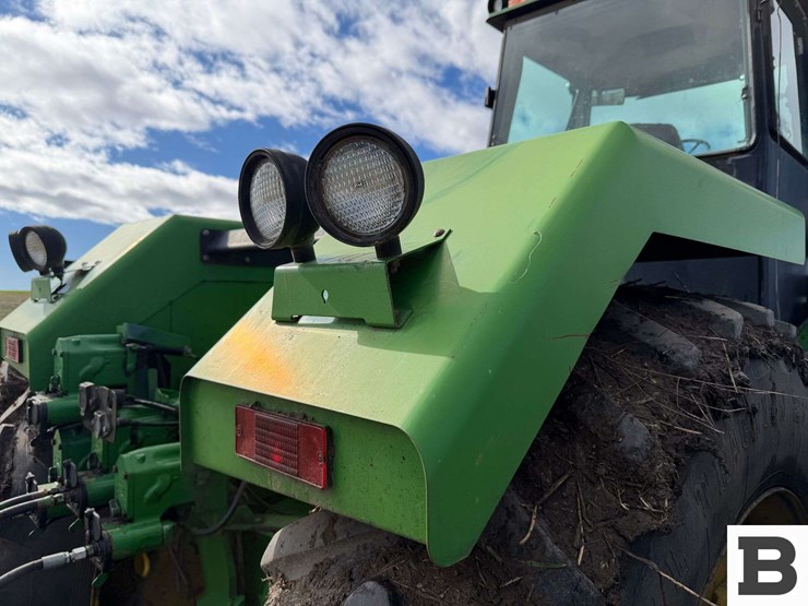 1995-john-deere-8870-image-35