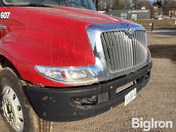 2008-international-durastar-4400-image-11