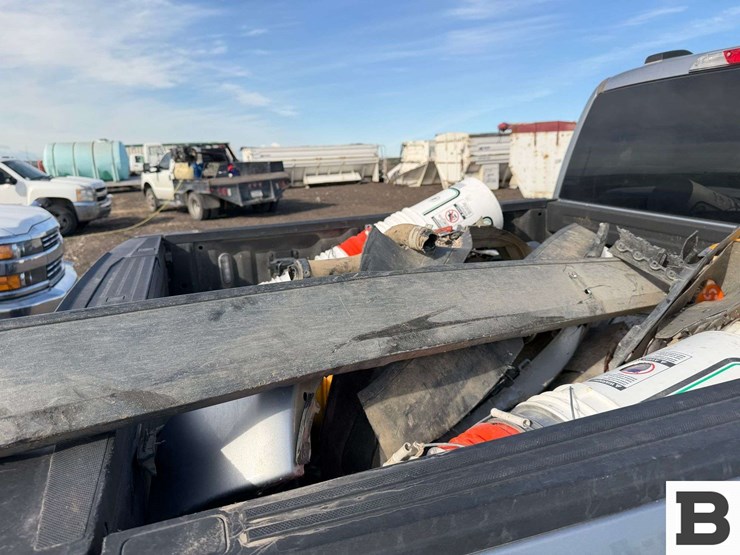 2022-ford-f150-image-21