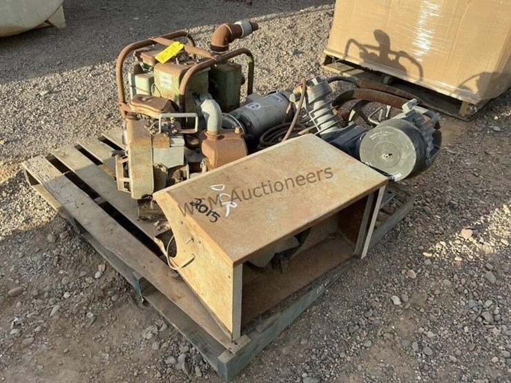 pallet-of-assorted-pumps-and-motors-image-2