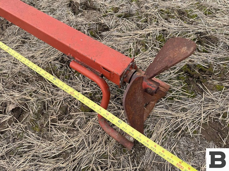 hesston-1505-image-9