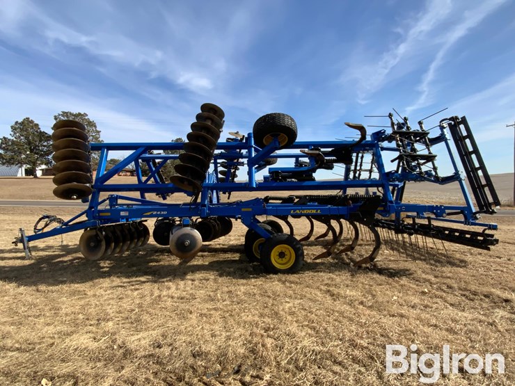 2012-landoll-2430-11-24-image-8