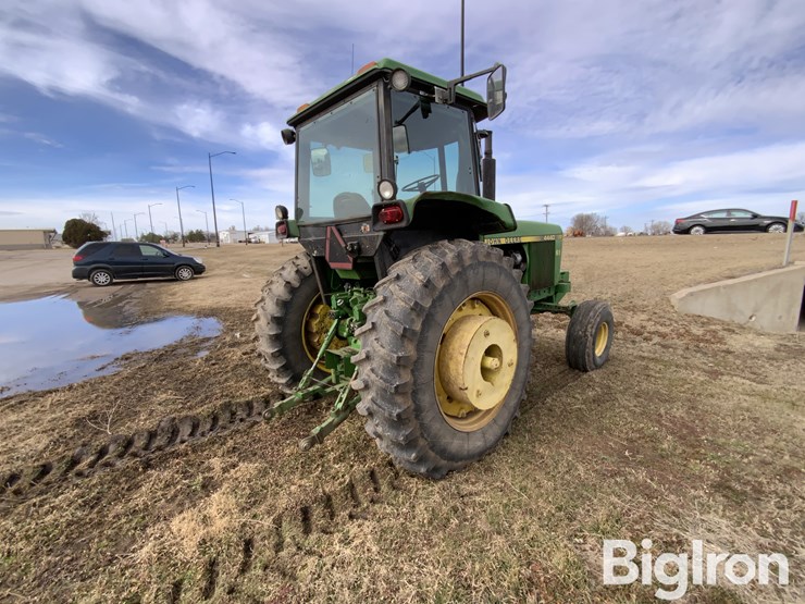 john-deere-4440-image-5