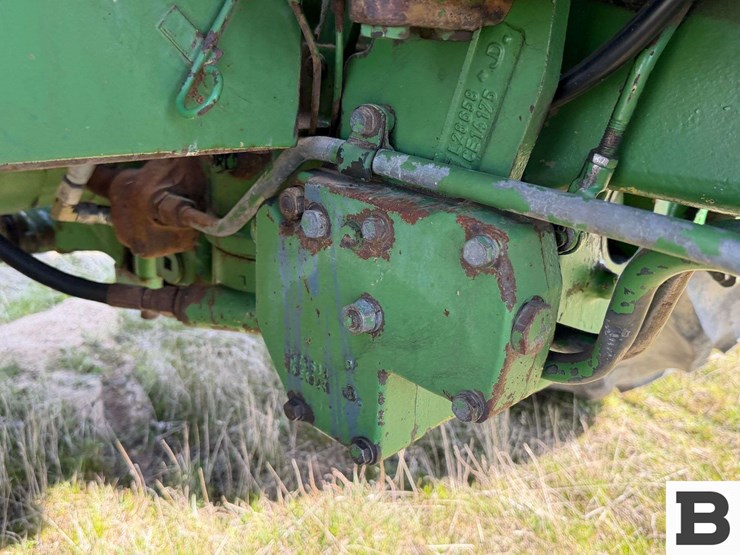 john-deere-2840-image-32