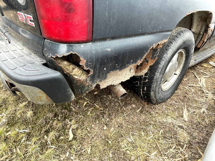 2003-gmc-yukon-xl-image-17