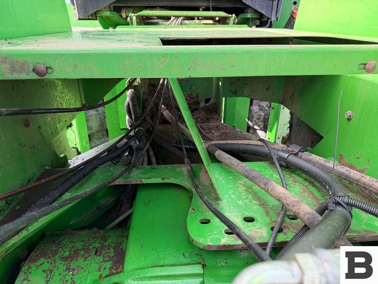 1995-john-deere-8870-image-32