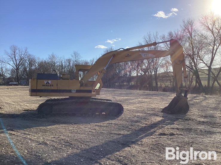 caterpillar-el240-image-4