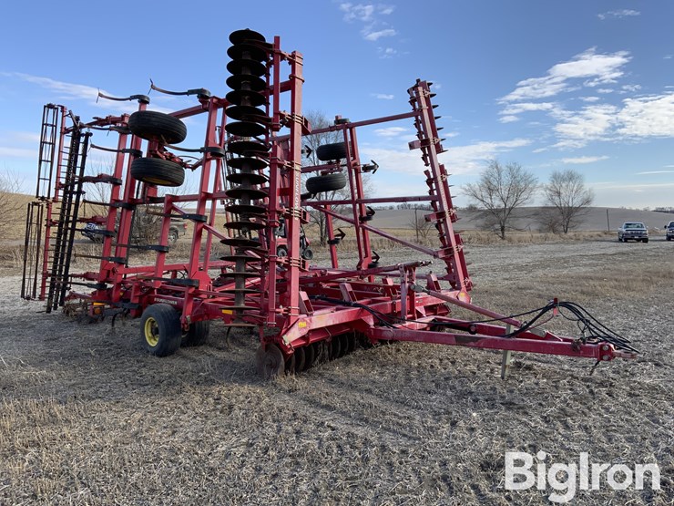 2011-sunflower-6333-image-3