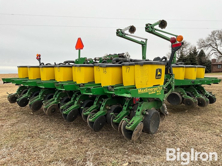 john-deere-1780-image-5