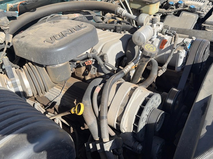 1996-chevrolet-3500-image-28