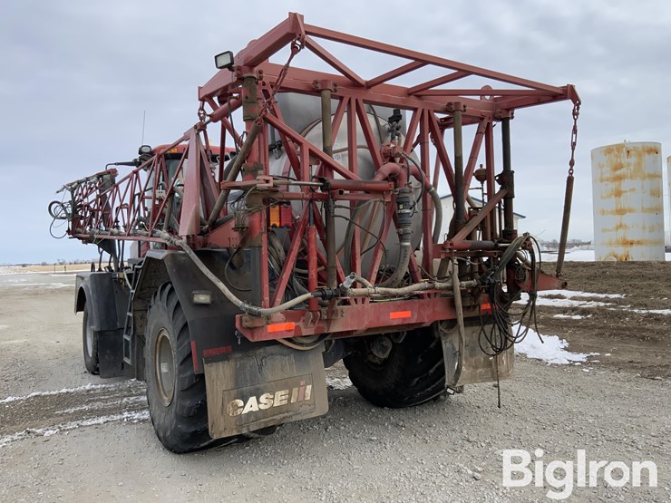 2013-case-ih-titan-4030-image-17