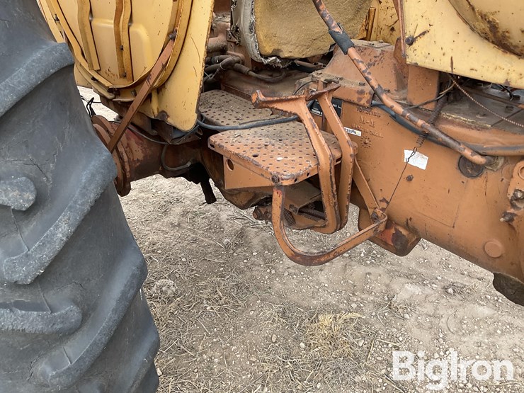 1964-minneapolis-moline-m602-image-20