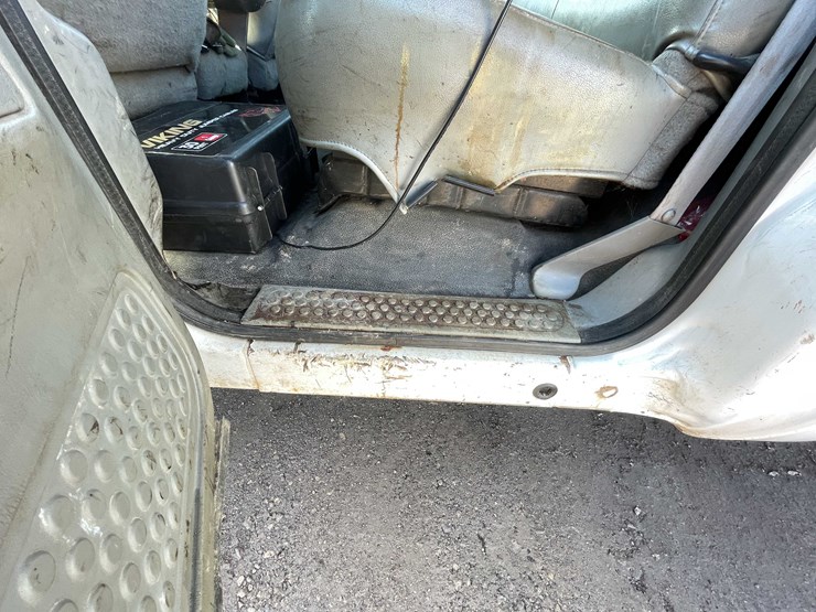 2003-ford-f350-image-16