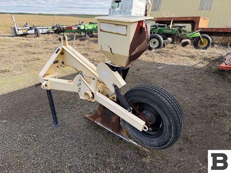 2007-verminator-gopher-machine---touchet,-wa-image-3