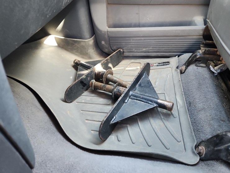 2009-dodge-ram-2500-image-18