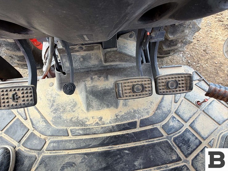 2016-kubota-m5-091-image-31