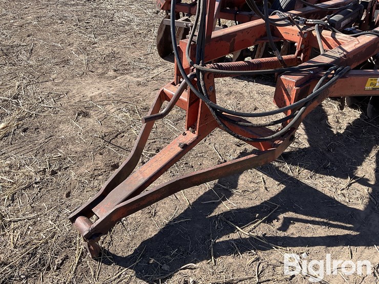 international-490-image-9