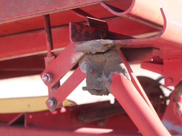 1002-new-holland-1002-image-33