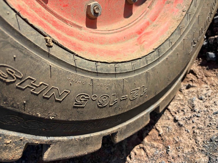 2011-bobcat-s770-image-7