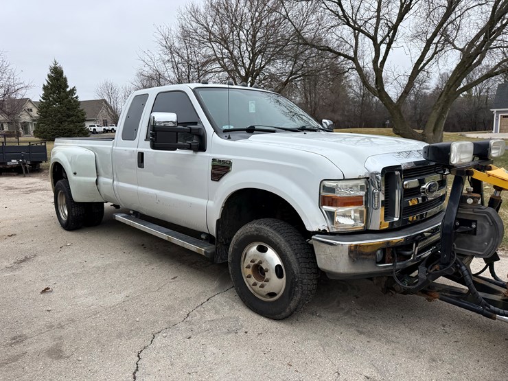 2010-ford-f350-image-4
