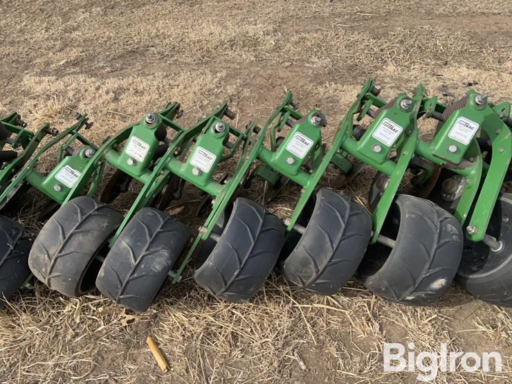 john-deere-a-image-15