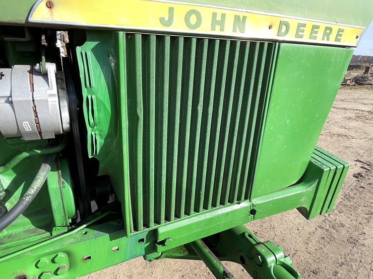 john-deere-4020-image-19
