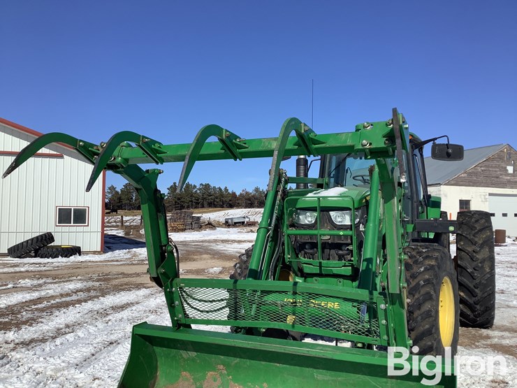 2014-john-deere-6140m-image-18