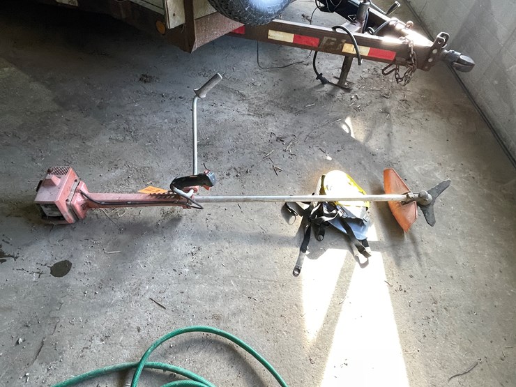 #7202-•-husqvarna-weed-trimmer-image-6