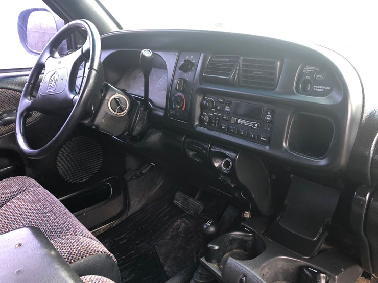 1999-dodge-ram-2500-image-15