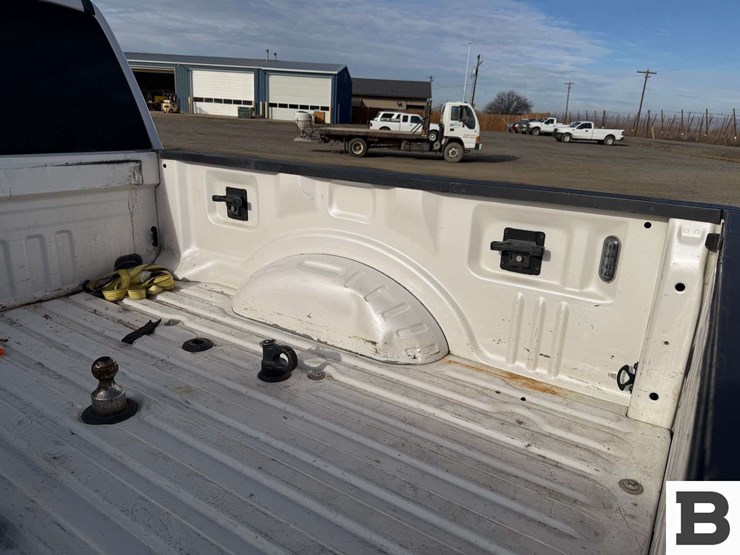 2018-ford-f350-image-18