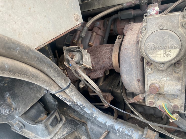 #1145-•-2009-mack-gu713-semi-tractor-(has-wi-title)-(mosinee,-wi)-image-124