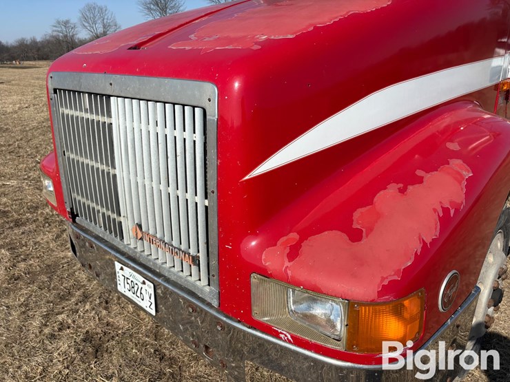 1990-international-9400-eagle-image-13