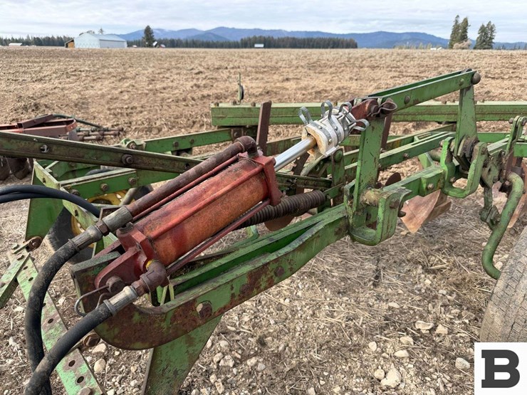 john-deere-5-image-10