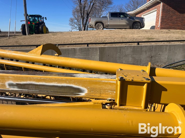 2007-vermeer-r2300-image-11