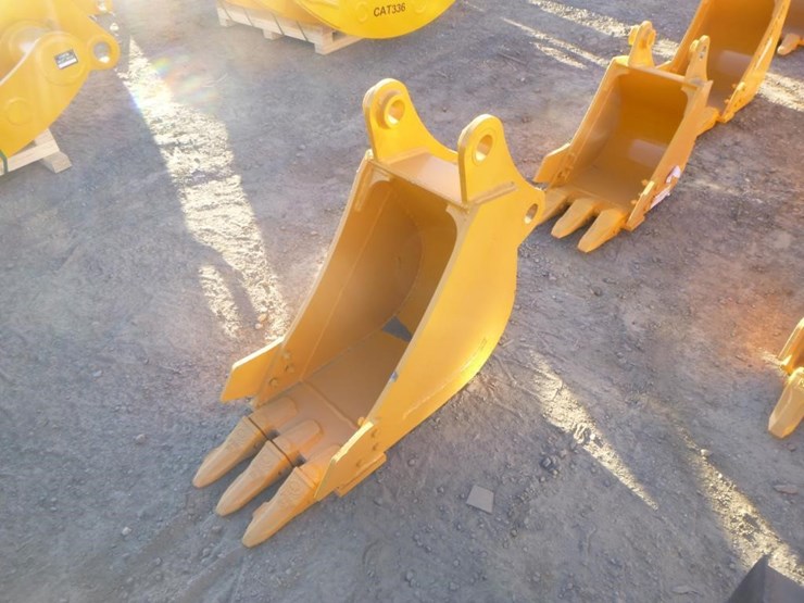 caterpillar-307-image-1