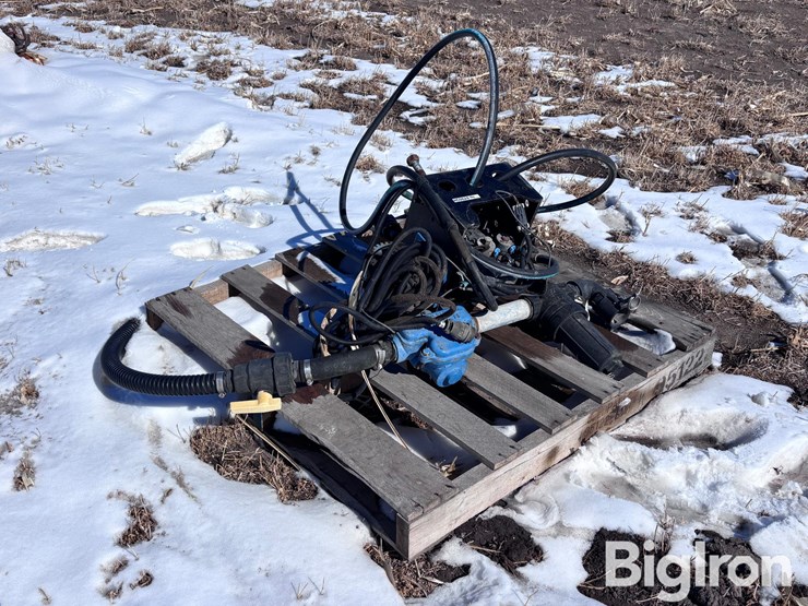 john-blue-ngp6055-hydraulic-fertilizer-squeeze-pump-wiring-harness-image-3