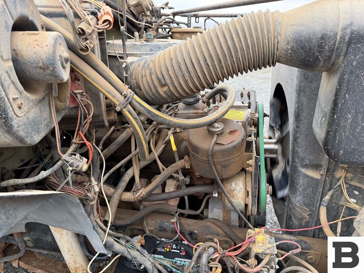 1986-ford-f700-image-33